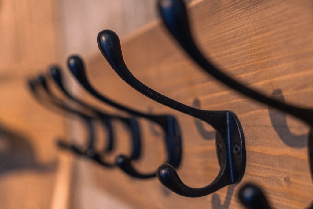 zadelkamer met kapstok